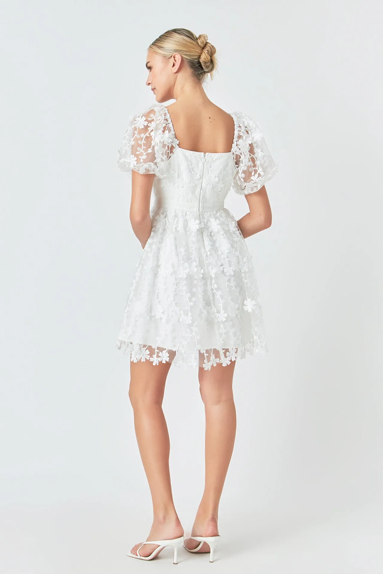 Crochet Lace Bustier Puff Mini Dress