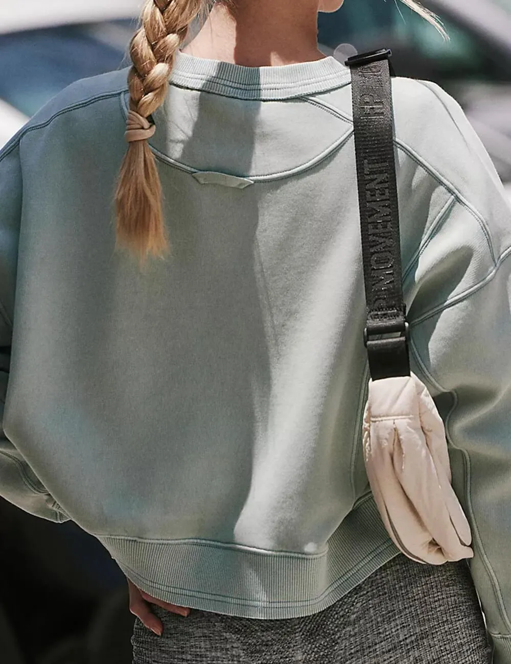 Ladies Solid Color Cropped Pullover SKT523