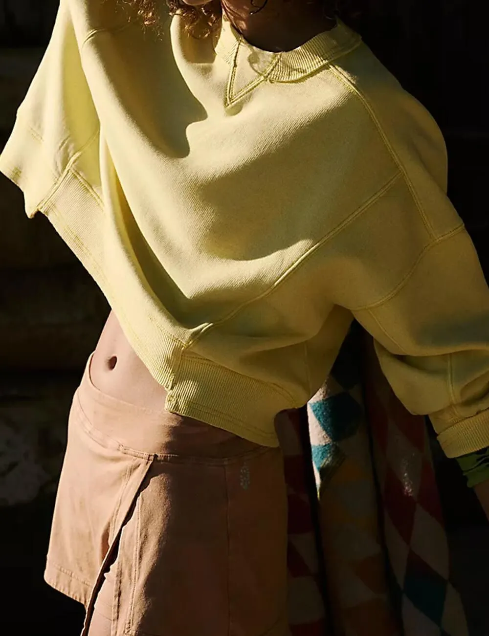 Ladies Solid Color Cropped Pullover SKT523
