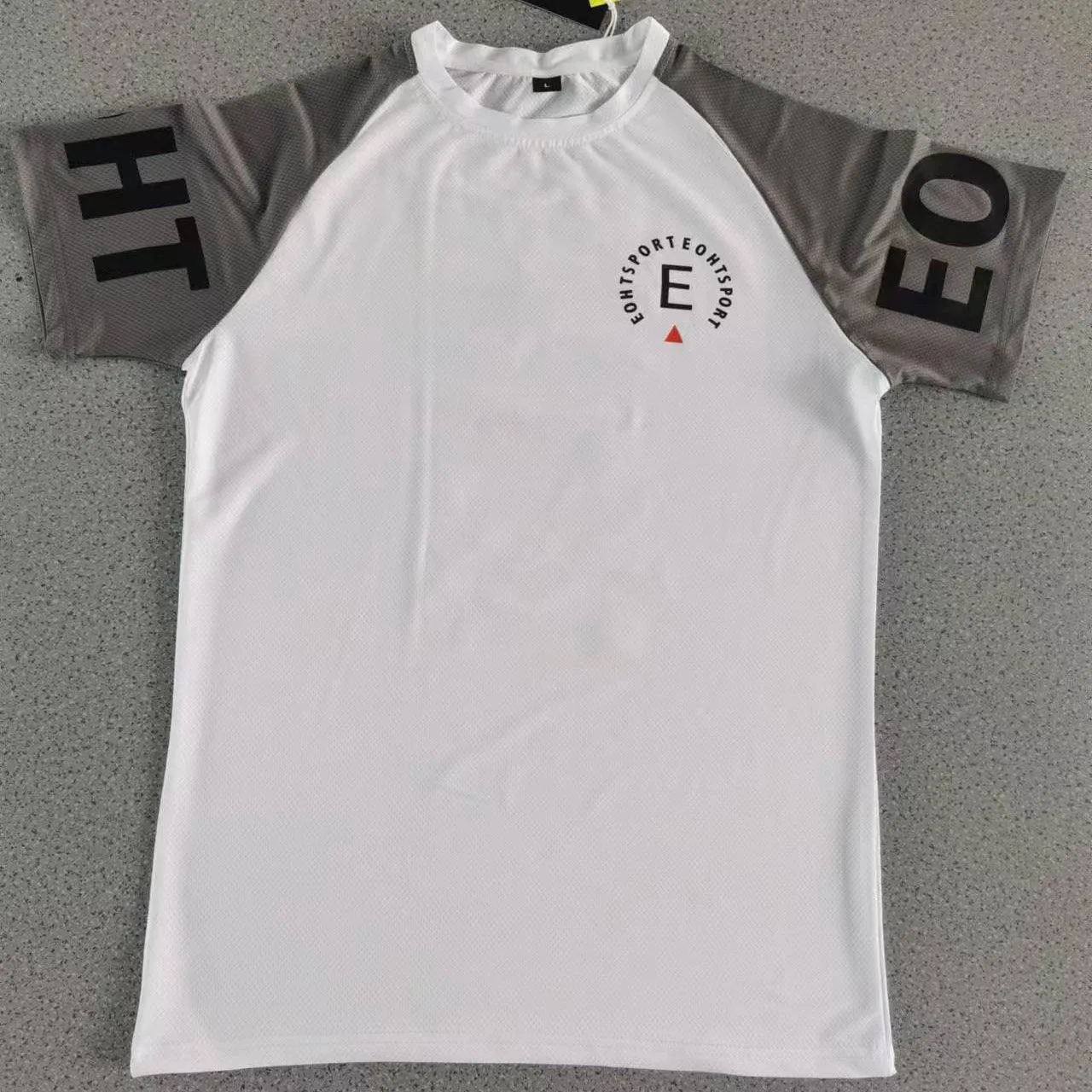 Men's Ice-Cool Quick-Dry Fitness Tee: Slim Fit & Stretch Comfort
