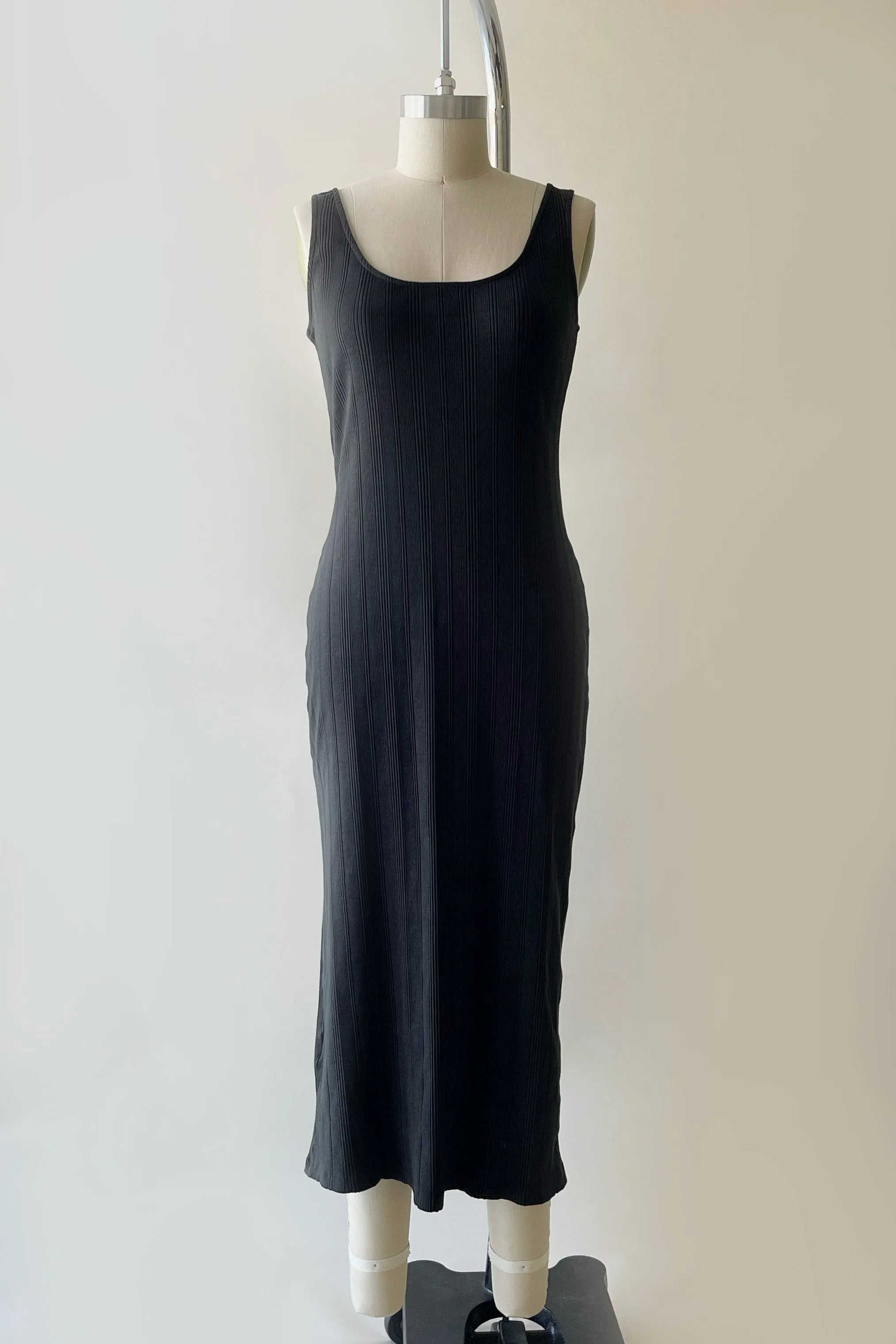 Revel Ribbed Midi Dress - Black Forest